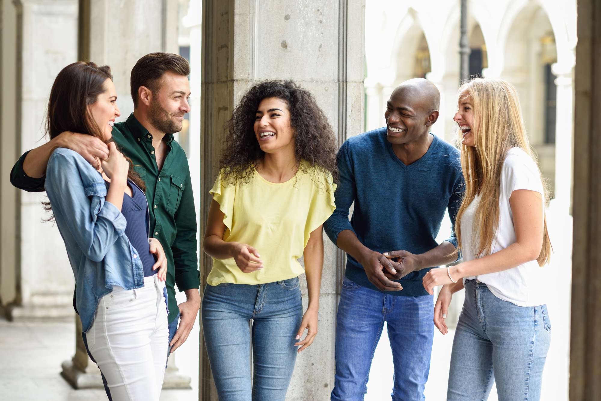 Große Vielfalt an Herren- und Damenschuhen bei schuhplus Große Vielfalt an Herren- und Damenschuhen bei schuhplus