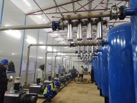 Vakuumpumpen aus Maulburg während der Installation im Huoshenshan-Krankenhaus in Wuhan. Vakuumpumpen aus Maulburg während der Installation im Huoshenshan-Krankenhaus in Wuhan.