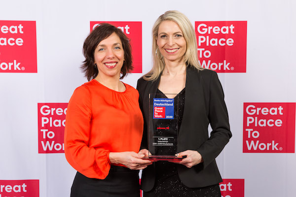 Preisverleihung in Berlin (Copyright: Great Place to Work® Institut) Preisverleihung in Berlin (Copyright: Great Place to Work® Institut)