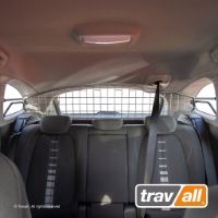 Die Travall Guards sind sowohl mit Kindersitzen als auch mit den Sicherheitsgurten im Fond kompatibe Die Travall Guards sind sowohl mit Kindersitzen als auch mit den Sicherheitsgurten im Fond kompatibe