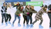 Viel Spaß auf der Eisbahn in der Wintersaison 2009 / 2010