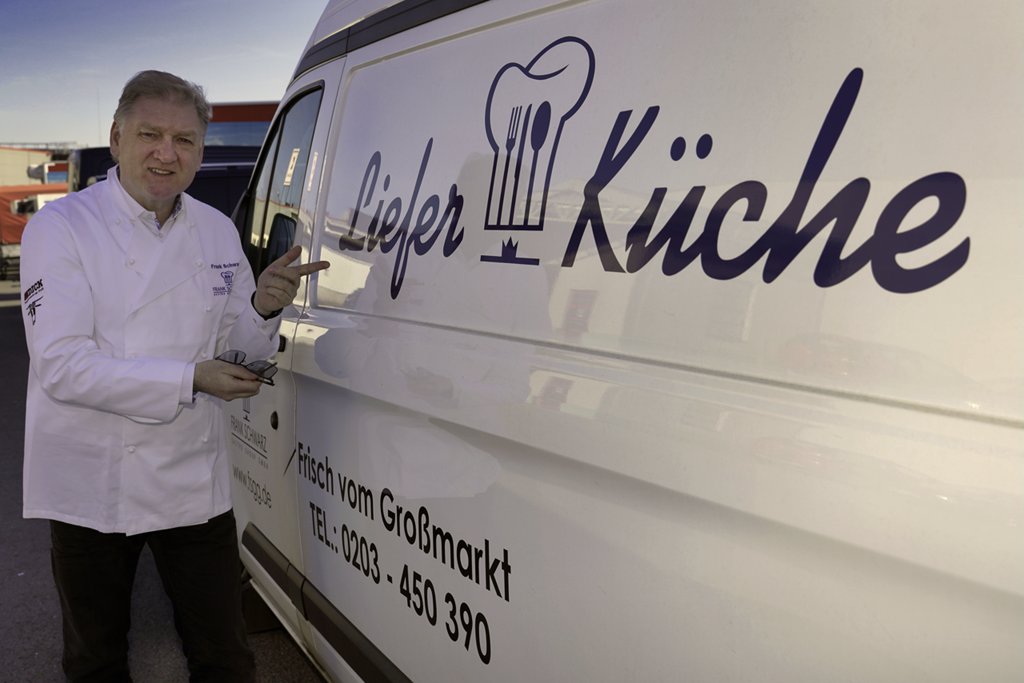 FSGG-Geschäftsführer Frank Schwarz bietet Lieferservice an. © Holger Bernert FSGG-Geschäftsführer Frank Schwarz bietet Lieferservice an. © Holger Bernert