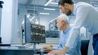 Hybrides Shopfloor Monitoring kombiniert und bündelt Daten aus ERP, PPS, MES und PZE-Systemen Hybrides Shopfloor Monitoring kombiniert und bündelt Daten aus ERP, PPS, MES und PZE-Systemen