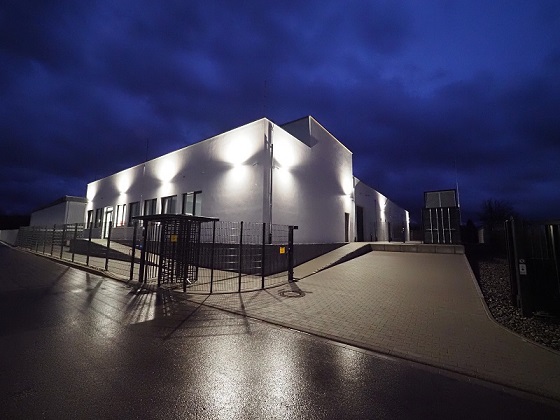 (c) DC-Datacenter-Group GmbH