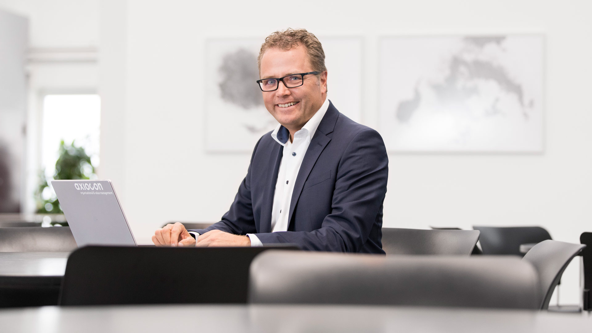 Rainer Krumm gibt wertvolle Tipps für erfolgreiche Führung auf Distanz Rainer Krumm gibt wertvolle Tipps für erfolgreiche Führung auf Distanz