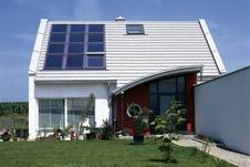 Energie Sparen durch erneuerbare Energien Energie Sparen durch erneuerbare Energien