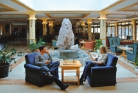 Die ****Dolomiten Residenz an der Grenze zu Südtirol ist ein echtes Wohlfühlplatzerl. Die ****Dolomiten Residenz an der Grenze zu Südtirol ist ein echtes Wohlfühlplatzerl.