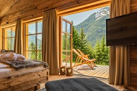 Aufwachen mit Panoramablick (Benglerwald Berg Chaletdorf) Aufwachen mit Panoramablick (Benglerwald Berg Chaletdorf)