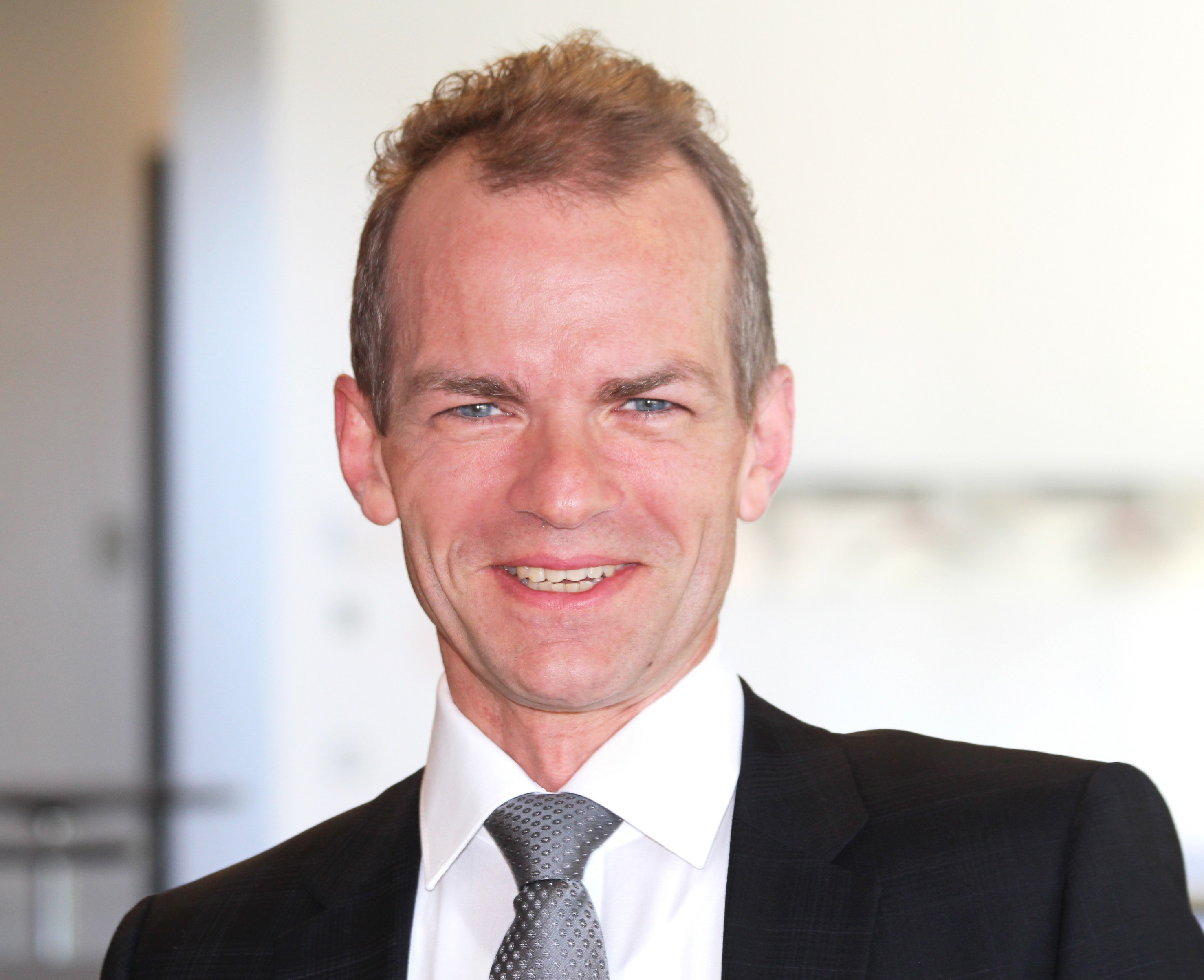 Georg Aholt, Principal Manager bei itelligence Georg Aholt, Principal Manager bei itelligence