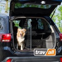 Mit einem Gitterset von Travall bekommt der Hund seinen eigenen Bereich im Heck.© Travall Mit einem Gitterset von Travall bekommt der Hund seinen eigenen Bereich im Heck.© Travall