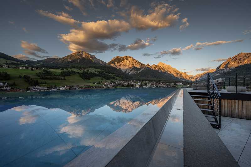 Excelsior Dolomites Life Resort s