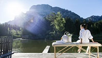 Erholung pur am Völser Weiher (c) Seiser Alm Marketing - Helmuth Rier (Paula Wiesinger)
