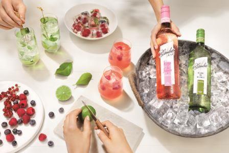 Foto: Die neuen Sommerdrinks von Blanchet; Die Bildrechte liegen bei Blanchet. Foto: Die neuen Sommerdrinks von Blanchet; Die Bildrechte liegen bei Blanchet.