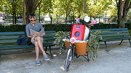 Bob - die neue Beziehungskiste (nicht nur) der Deutschen (Foto: Daan Tech). Bob - die neue Beziehungskiste (nicht nur) der Deutschen (Foto: Daan Tech).