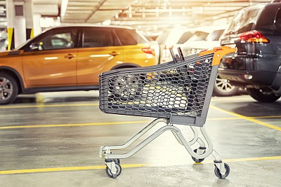 0G-Tracker-Technologie kann mit Einkaufswagen untrennbar verbunden werden (© Kyryl Gorlov) 0G-Tracker-Technologie kann mit Einkaufswagen untrennbar verbunden werden (© Kyryl Gorlov)