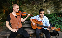 Virtuosen der Gitarre + Geige live in Berlin