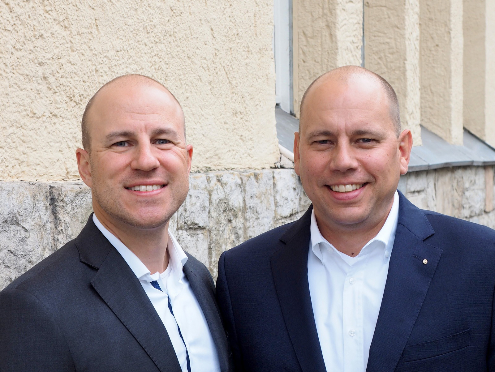 Neu-Geschäftsführer Christian Frößl (links) mit Gründer und Geschäftsführer Christoph Jöckel Neu-Geschäftsführer Christian Frößl (links) mit Gründer und Geschäftsführer Christoph Jöckel