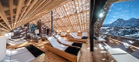 Wellnessoase über den Dächern von Kastelruth (c) Andergassen Florian (Hotel Lamm)