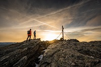 Den Sonnenuntergang am Gipfel genießen (c) Lorenz Masser (Adler Inn)