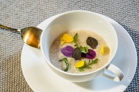 TCM-Frühstück - Reiscongée mit Blüten und Kräutern (Posthotel Achenkirch) TCM-Frühstück - Reiscongée mit Blüten und Kräutern (Posthotel Achenkirch)