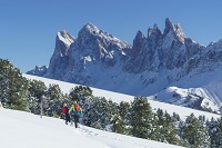 Schneeschuhwanderung in den Bergen (c) IDM Südtirol (Hotel Sun Valley)