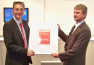 Geschäftsführer Jürgen Umlauf (IGEFA WEINBRENNER Wärmetauscher GmbH) und Steffen Bruch (PLANAT GmbH) Geschäftsführer Jürgen Umlauf (IGEFA WEINBRENNER Wärmetauscher GmbH) und Steffen Bruch (PLANAT GmbH)