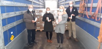 Von links Karl Eyerkaufer, Kathrin Wies, Alexandra Stock und Lars Börgel bei der Übergabe der Spende