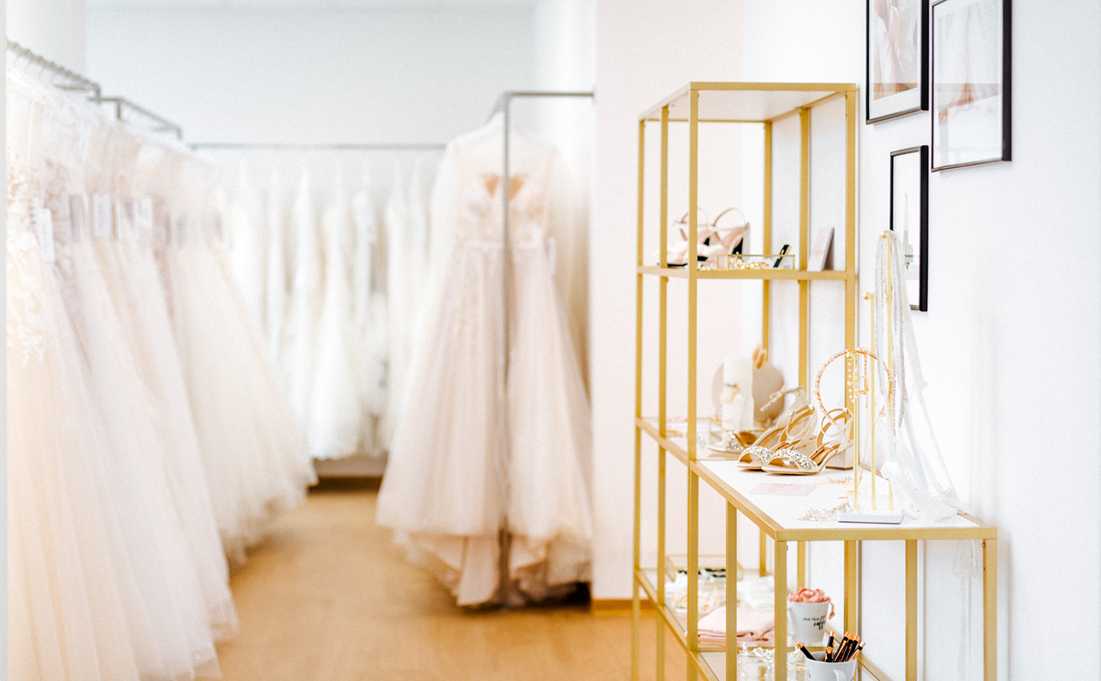 Showroom (Bildquelle: Yvonne and Rolland Photography) Showroom (Bildquelle: Yvonne and Rolland Photography)