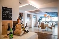 Weinspecial im Hotelrestaurant (Naturhotel Rainer)