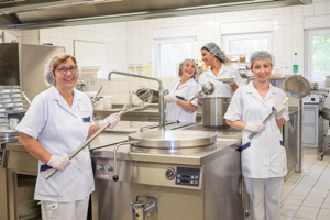 Das Küchenteam kocht mit viel Leidenschaft. Foto: Foto Filling Das Küchenteam kocht mit viel Leidenschaft. Foto: Foto Filling