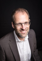 Geschäftsführer Matthias Holland hat den Tarifvertrag auf Arbeitgeberseite  mitverhandelt.