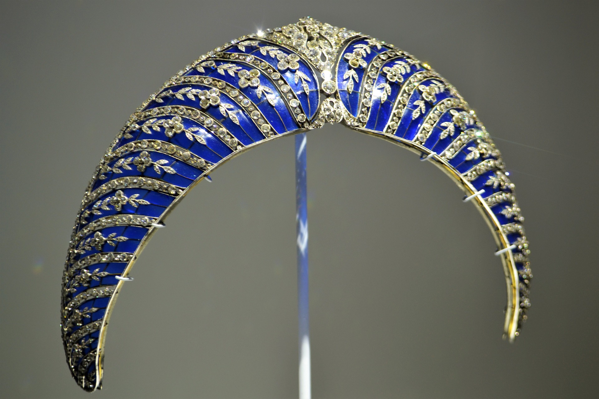Diadem - Handwerk hat goldenen Boden (Bildquelle: @Pixabay)