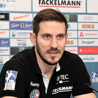 (#Jocki_Foto, Erlangen): HC Erlangen ist nach bitterer Hinspielniederlage gewarnt, so Trainer Haaß 