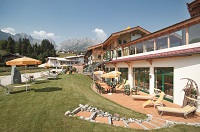 Gartenbereich des Hotels (c) Markus Auer (Vitalhotel Sonnenhof)