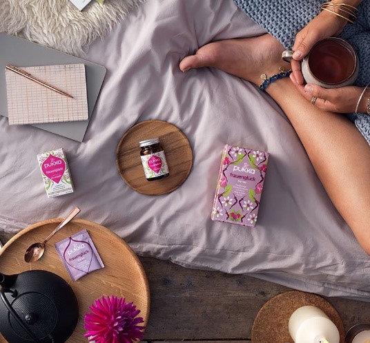 Frauenglück Bio-Kräutertee und -Nahrungsergänzungsmittel von Pukka Herbs Frauenglück Bio-Kräutertee und -Nahrungsergänzungsmittel von Pukka Herbs