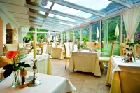  Das Küchenteam des Fünfsternehotels Alpin Garden Wellness Resort definiert Südtiroler Küche neu.