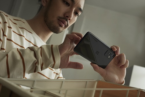 Das OnePlus 9 (Bildquelle: OnePlus) Das OnePlus 9 (Bildquelle: OnePlus)