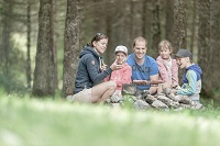 Familienwanderung mit Lagerfeuer-Grill (Hotel Gorfion Familotel)