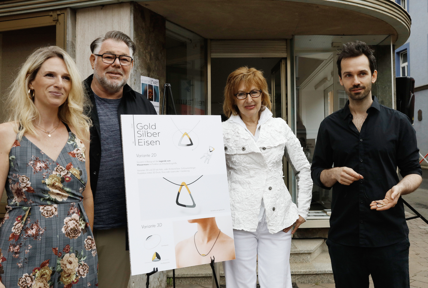 v.l.n.r.: Karin Hojak-Talaber, Eberhard Schrempf, Gil Illmaier, Jakob Glasner