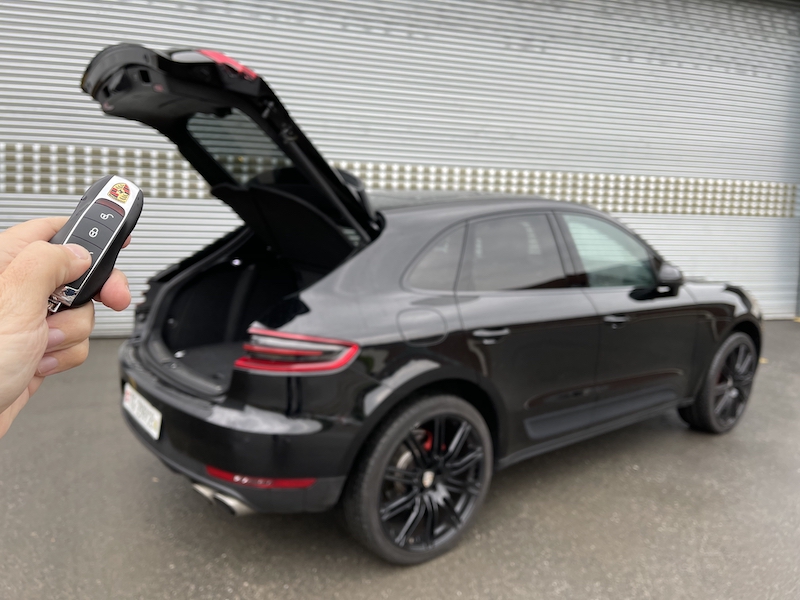 RemoteKEY Komfortsteuerung der Firma Mods4cars für Porsche Macan RemoteKEY Komfortsteuerung der Firma Mods4cars für Porsche Macan