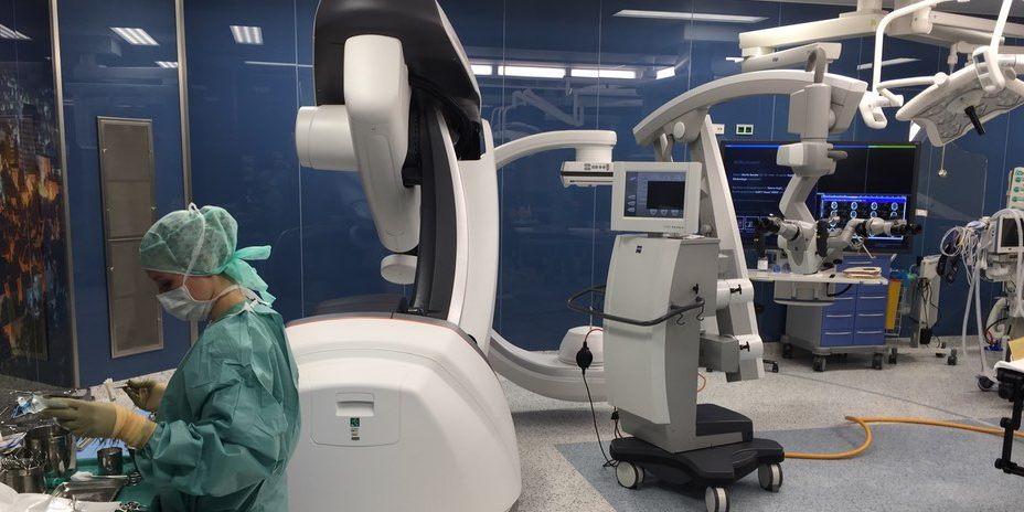 Kopfschmerzen, Krampfanfälle oder neurologische Störungen können auf einen Hirntumor hinweisen. Kopfschmerzen, Krampfanfälle oder neurologische Störungen können auf einen Hirntumor hinweisen.