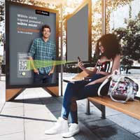 So funktioniert’s: QR-Code scannen und die Kurzfilm-Visitenkarte direkt auf dem Smartphone ansehen.