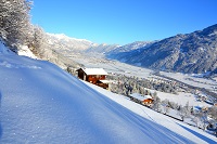 Winterlicher Bergpanoramablick von der Waldhütte Wachterhof (Chalets & Apartments Wachterhof)