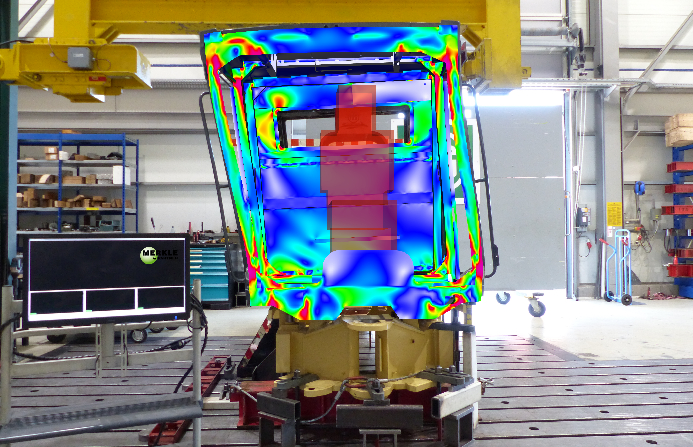 ROPS-Test und FEM-Simulation an einer Grader-Kabine im Vergleich ROPS-Test und FEM-Simulation an einer Grader-Kabine im Vergleich