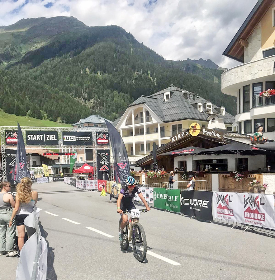 Tanja Priller vom RSC Wolfratshausen fährt auf Platz 5 beim Ischgl Ironbike (Bildquelle: privat)