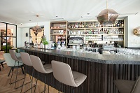 HOF BAR Wine & Cocktailbar (c) Ute Niedermayr (Alpine Hideaway ZILLERTALERHOF)