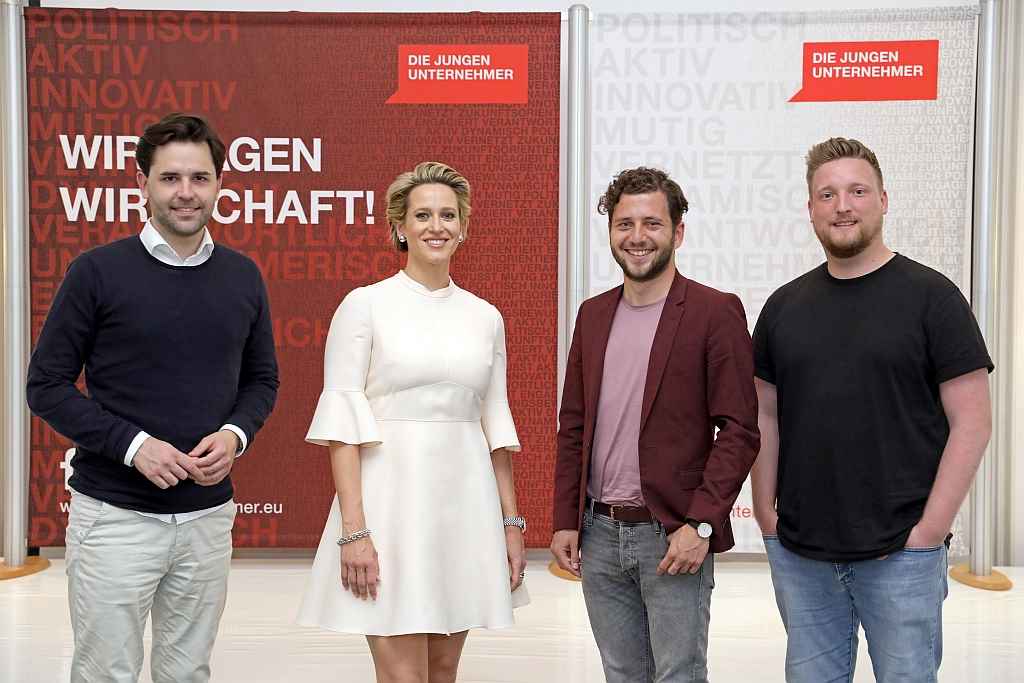 J. Winkel, E.-M. Blank, F. Banaszak, J. Teutrine, Foto: D. Ilgner, © DIE JUNGEN U
