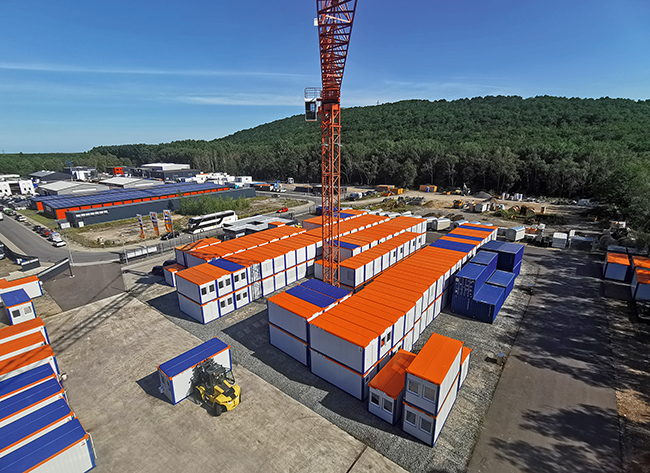 Hier finden sichüber 500 Einheiten jeder Art und Ausstattung–vom Standardcontainer bis zur komple Hier finden sichüber 500 Einheiten jeder Art und Ausstattung–vom Standardcontainer bis zur komple