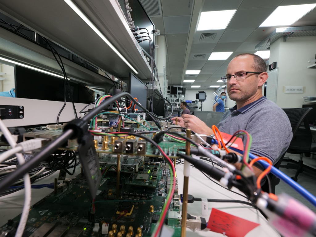 Valens-Ingenieur bei der Arbeit Valens-Ingenieur bei der Arbeit
