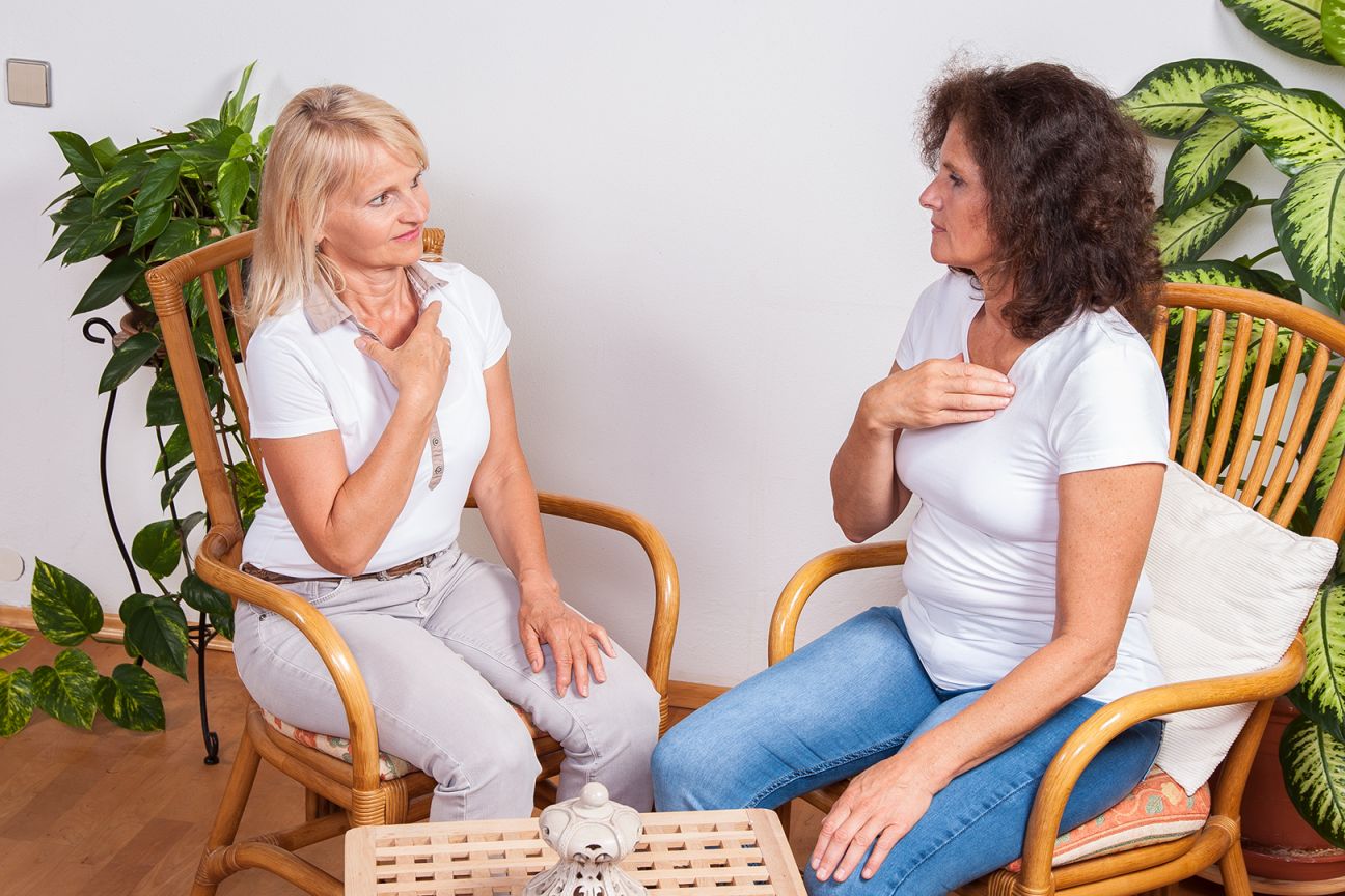 Klopfen kann helfen, Beschwerden zu lösen - physische als auch psychische. (Bildquelle: @Bettina Med